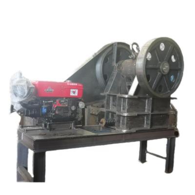 China Quarry Efficient And Convenient Mobile PE250x400 Jaw Crusher Diesel Engine Jaw Crusher for sale