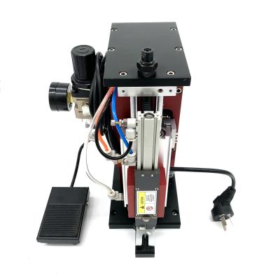 China machinery & Hardware Pins Labeling Machine Sewing Machine I Pin Tag Machine for sale