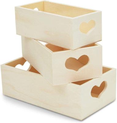 China Europe Factory Modern Style Good Manufacturer Selling Small Wooden Storage Boxes With Heart Cut Outlets for sale