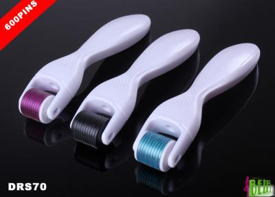 China rodillo del cuidado de piel de Microneedle de 600 pernos con la aguja inoxidable/titanium médica en venta