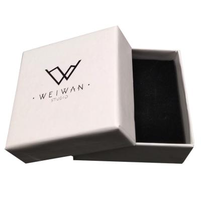 China Recyclable Black Debossed Logo Wristband Paper Box Gift Box Packaging Box for sale