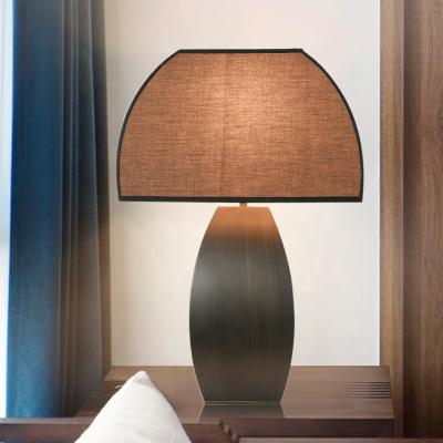 China Nordic hotel led table lamp modern bedside lamp desk lamp for UK ETL32218 for sale