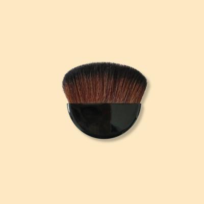 China Angular Blush Custom Professional Blush To Sweep Simple Makeup Beauty Loose Powder Foundation Flat Brush for sale