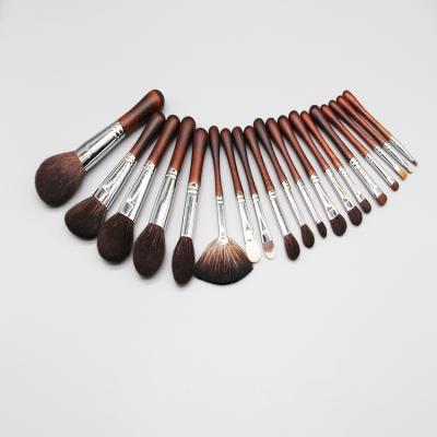 China Angular Blush 19 Pieces Wooden Handle Synthetic Hair Eye Brushes Makeup Sets Eyeshadow Brush for sale