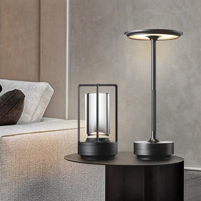 China 2023 Popular Modern Customizable Minimalist Decoration SMD USB Bedroom Hotel Bar Touch Table Rechargeable Sensor Led Lamp for sale