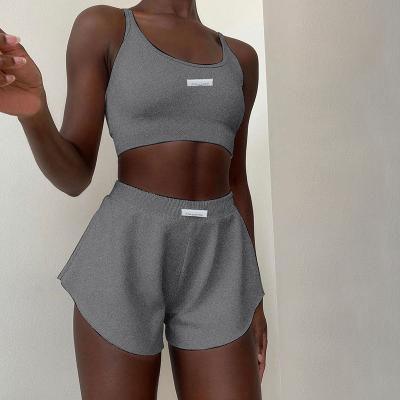 China Anti-wrinkle short pants new two pieces loose casual super vest set comfortable sportswear suspenders shorts for sale