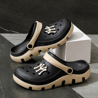 China Cushioning Lightweight Breathable PVC Anti-Odor Fashion Disposable Trend Clogs Shoes for sale