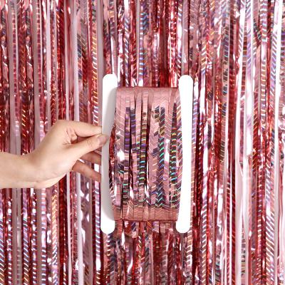 China 1M*4M PET Laser Foil Curtain Party Decorations Wave Shining Metal Tinse Foil Fringe Curtain For Festival for sale