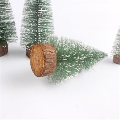 China Pine 20cm Mini Christmas Trees, Small Desktop Decoration Pine Tree With Snow Christmas Gift for sale