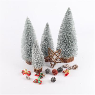 China New 15cm Pine Style Christmas Tree Desktop Mini Decoration White Snow Green Christmas Tree for sale