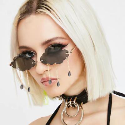 China Wholesale Fashion Sunglasses 2021 Rimless Sunglasses Women Cloud Shape Crystal Sunglasses Chains Shape Sunglasses for sale