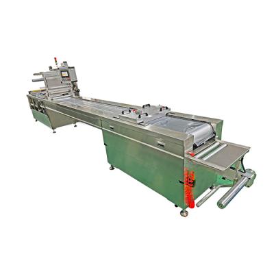 China Automatic Food Blister Packing Machine For Disposable Medical Products for sale