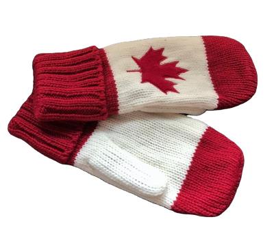 China Fashion Simple Canadian Warm Winter Canada Red Maple Leaf Warm Mittens for sale