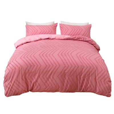 China Lightweight Breathable 3 Pieces Textured Luxury Jacquard Quilt Cover Duvet Cover Set Tufted Bedding Set for sale