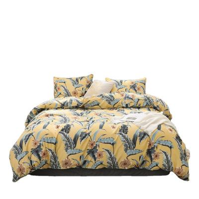 China Sustainable Polyester Bedding Set Nordic Floral Duvet Cover Set for sale