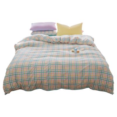 China Durable Fabric 100% Polyester Bed Sheet Laminate Sheets Mix Color Bedding Set for sale