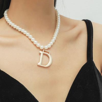 China Vintage Letter D Clavicle Pendant Short Necklace Bohemian Pearl Necklace Female Baroque Necklaces For Women Jewelry for sale