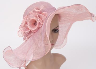 Chine Chapeaux mous de Sinamay de bord de vague rose pour des femmes/chapeaux de robe confortables de dames à vendre