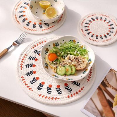 China Viable Custom Design Nordic Handmade Kitchen Decorative Printed Cotton Place Mats for sale