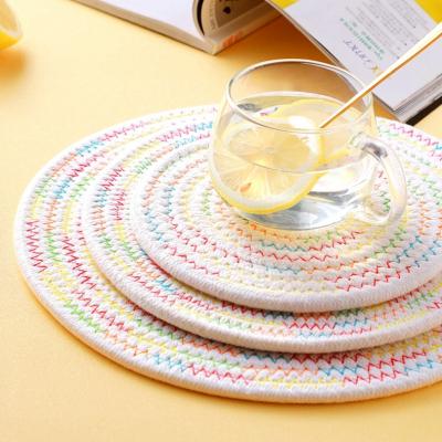 China Wholesale Sustainable Household Decorative Round Handwoven Kitchen Cotton Rope Modern Place Mat for sale