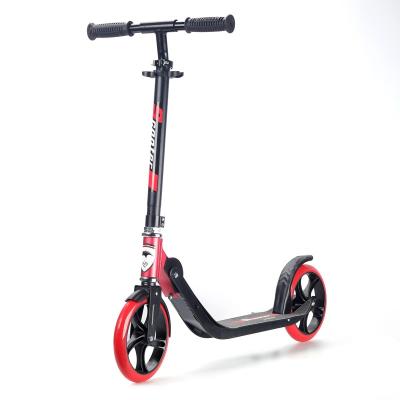 China Young Patented 2022 New Design Foldable Scooter Adult Child Kick Scooter 200mm Wheels for sale