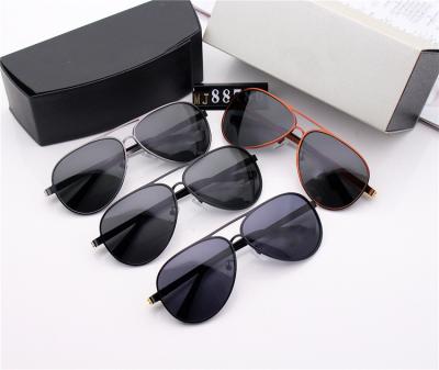 China Fashion Sunglasses Men And Women Polarized Mercedes Toad Sunglasses For Driving Drivers Fishing Sunglasses For Driving Classic Drivers Glasses for sale