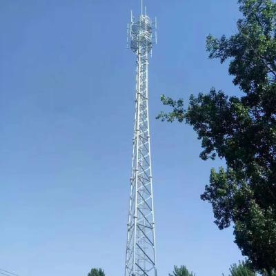 China O aço equipado com pernas da estrutura 3 eleva-se torre do telefone celular de Wifi G/M do sinal da telecomunicação do tubo à venda