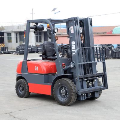 中国 日本エンジン 3000kg 負荷容量 3m 3.5m 4m 4.5m 5m 5.5m 6m 7m マスト ディーゼルフォークリフト 販売のため