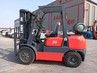 China 3t 3000kgs 3t Kissenreifen Benzin LPG 3m 4.5m Vollmasten freier Doppelbrennstoff Gabelstapler Toyota Hyster/Yale/Linde 1,5-3,5 Tonnen Gabelstapler zu verkaufen