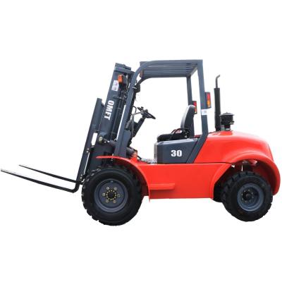 China Stahl und Gummi 3 Tonnen 4WD Diesel-Forklift mit Rücksichtskamera zu verkaufen