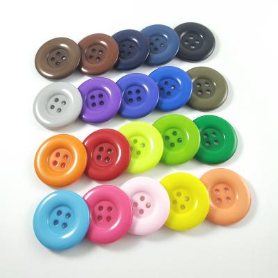 China Garment Accessories 40L Washable Plastic Polyester Wool Sweater Large Colorful 4-Holes Button For Clothing for sale