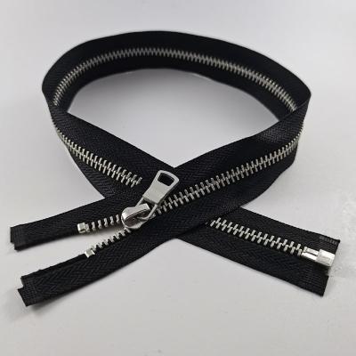 China Other Manufacturer 3# 5# 8# Custom Coil Jacket Metal Open End Long Chain Zipper For Clothes Bags for sale