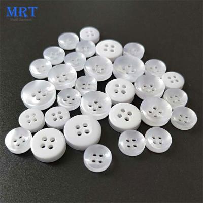 China Washable 4 Holes Button Garment Custom Types Up Shirt Men Resin Button for sale