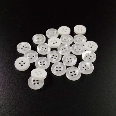 China Wholesale Dry Clean Round 4 Holes Resin Button, Button For Garment for sale