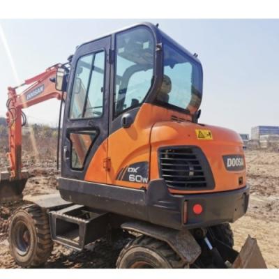 China Doosan DH60-7 Excavator Crawler DH60 60W Usado Com Capacidade de Balde de 0,21m3 à venda