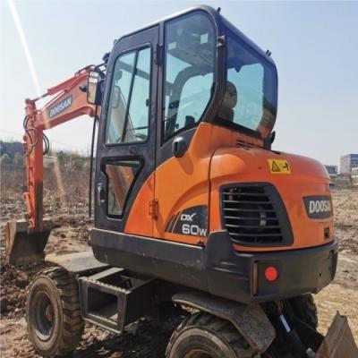 China 2020 Doosan DX60W Wheel Excavator With Original Hydraulic Pump for sale