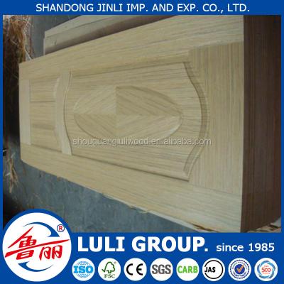 China Red Oak Wood Veneer Automatic Door Skin for sale