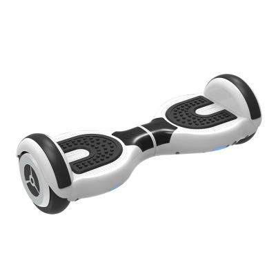 China Räder Hoverboard des neue Art-bunte elektrische balancierende Rollers zwei für Innen- und im Freien zu verkaufen