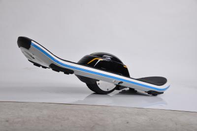 China Neuester Zoll kühles Breites Rad elektrisches Hoverboard des Entwurfs 6,5 mit Bluetooth-Sprecher und RGB LED beleuchtet zu verkaufen