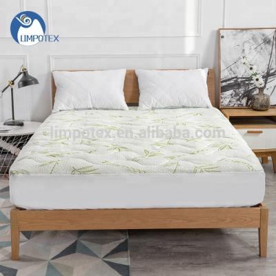 China Breathable 100% Bamboo Fiber Filled Mattress Protector Cool Waterproof Pad For Home for sale