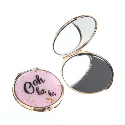 China Cheap Design Classic Mirror Pocket Mirror Promotion Portable Daily Makeup Mirror for sale