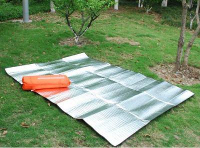 China Moisture-proof Picnic Mat Camping Coaster Tent Coaster Tent Double Sided Aluminum Foil Film With Outer Bag 200*150cm for sale