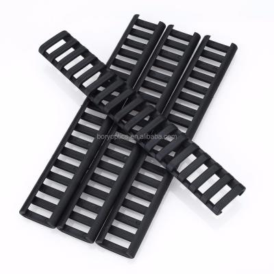 China Handguard Rail Weaver Picatinny Rail Black Color Scale Cover for sale