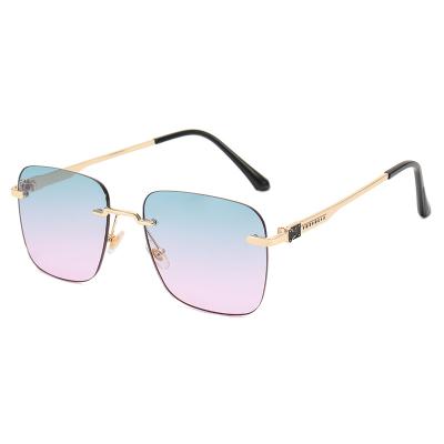 China 2021 New Arrival Fashion Vintage Retro Rimless Sunglasses Men Women Rectangle Small Sunglasses for sale