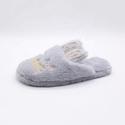 China New Launched Indoor Winter Fashion Products Indoor Fluffy Home Slippers Shoes Indoor Non-slip Shoes for sale