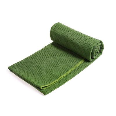 China Yoga Mat Non-Slip Quick Dry Super Soft Microfiber Sweat Absorbent Hot Yoga Mat Towel for Pilates and Workout for sale