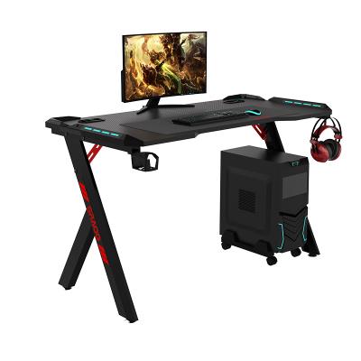 China Hot Selling Metal Extendable Legs Ergonomic Ergonomic Legs Ergonomic Computer Gaming Table RGB LED Gamer Table PC Gaming Table with Free Mousepad for sale