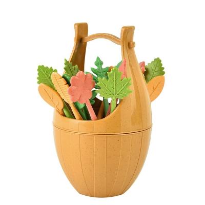 China Sustainable Wheat Straw Leaf Fruit Fork Leaf Fruit Snack Cake Dessert Food Fruit Pick Toothpick Bento Lunch Party Decoration for sale