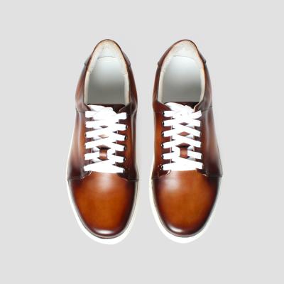 China Brown Breathable Authentic Handcrafted Handcrafted Listing Store Shoes Modern Design Vikeduo Casual Shoes Leather Sneakers for sale