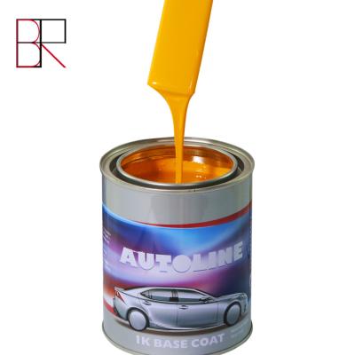 China Solventes basados pintan la pintura auto de la laca de acrílico amarilla blanca en venta